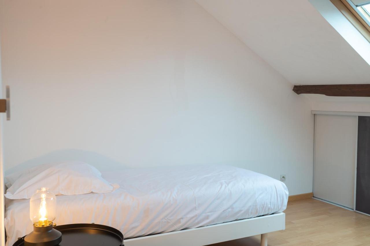 Appartement Le 11 A 5 Min De L'hypercentre D'epernay 6 Personnes